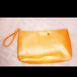 Steve Madden wristlet
